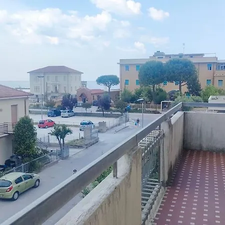 Apartmán Borghesi Fronte Con Parcheggio Privato *