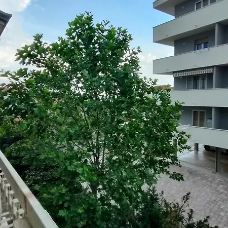 Apartmán Borghesi Fronte Con Parcheggio Privato *