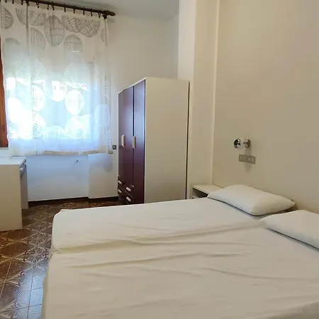 Appartement Borghesi Fronte Con Parcheggio Privato Rimini