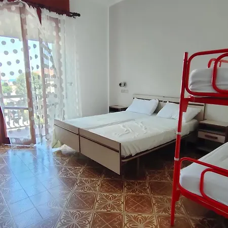Appartement Borghesi Fronte Con Parcheggio Privato Rimini