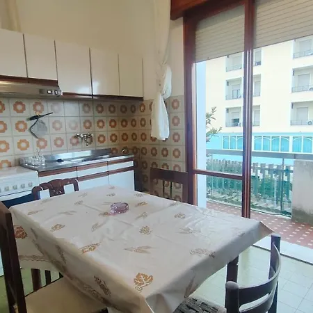 Apartament Borghesi Fronte Con Parcheggio Privato Rimini