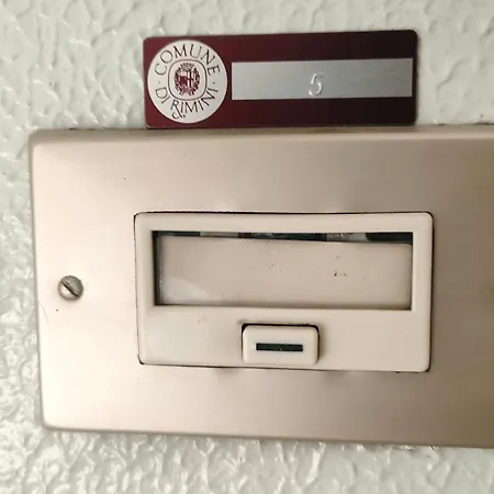 Apartament Borghesi Fronte Con Parcheggio Privato Rimini